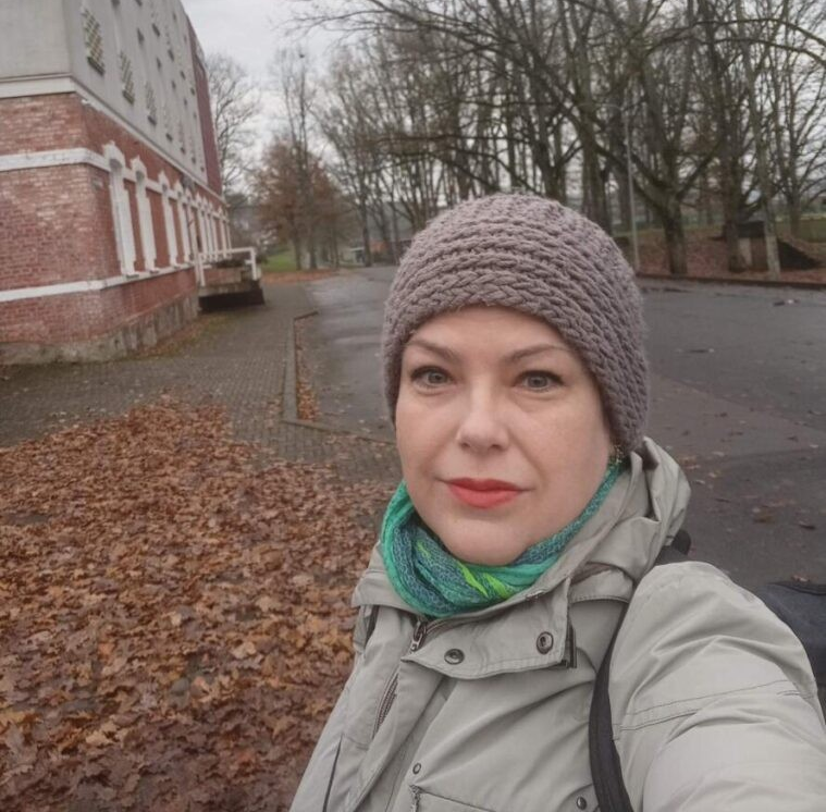 Kaarel Koobas, I SO Nimetage üks koht, mis kirjeldab Teid kõige paremini.  Viljandi järve rannabasseini osa, sest mulle meeldivad teatud raamid ning vahepeal ne